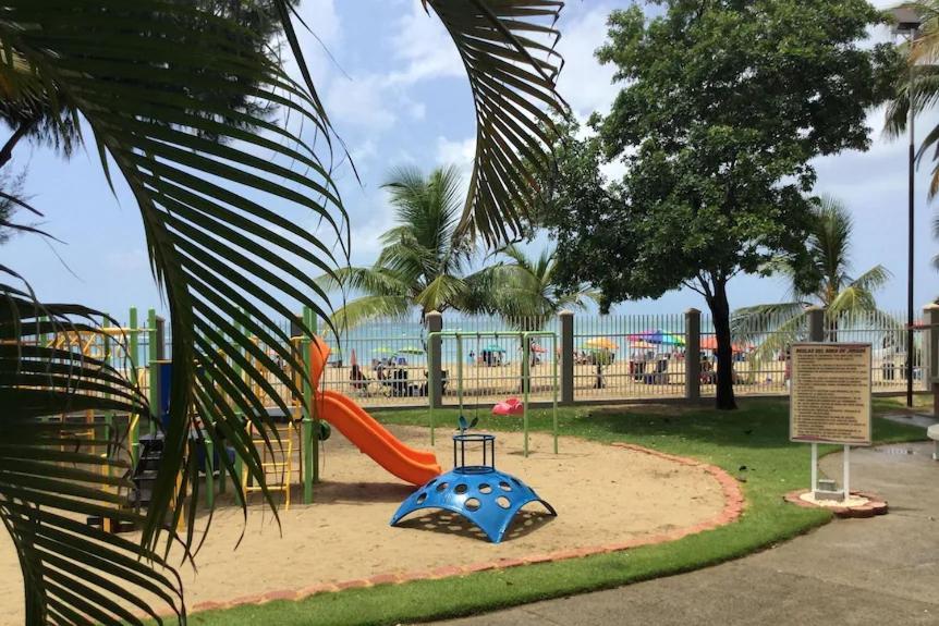 Downtown Beachfront Isla Verde Luxury Apartment 산후안 외부 사진