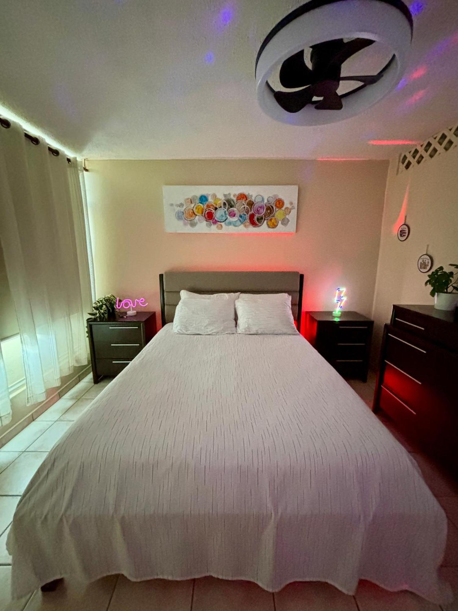 Downtown Beachfront Isla Verde Luxury Apartment 산후안 외부 사진