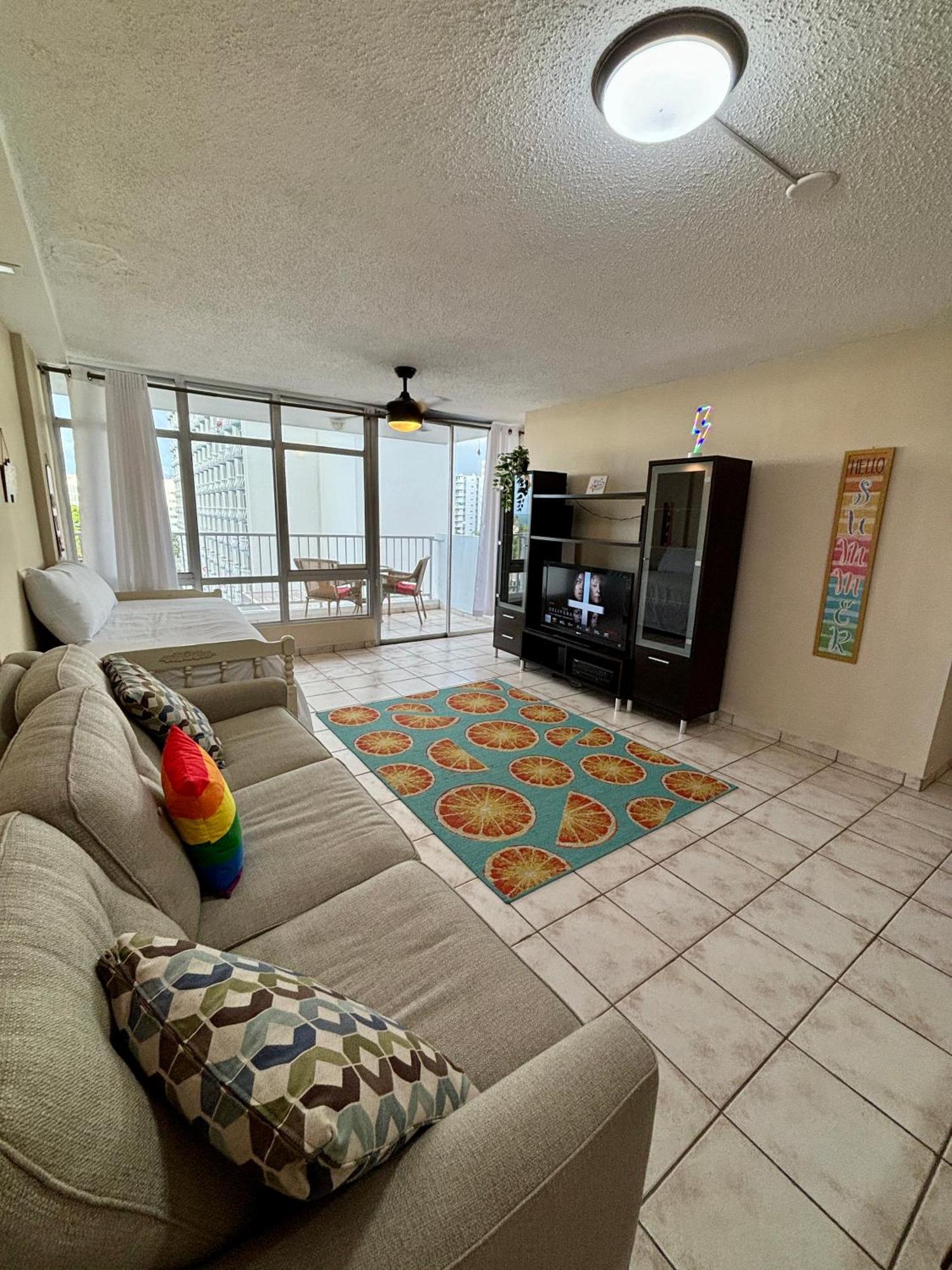 Downtown Beachfront Isla Verde Luxury Apartment 산후안 외부 사진