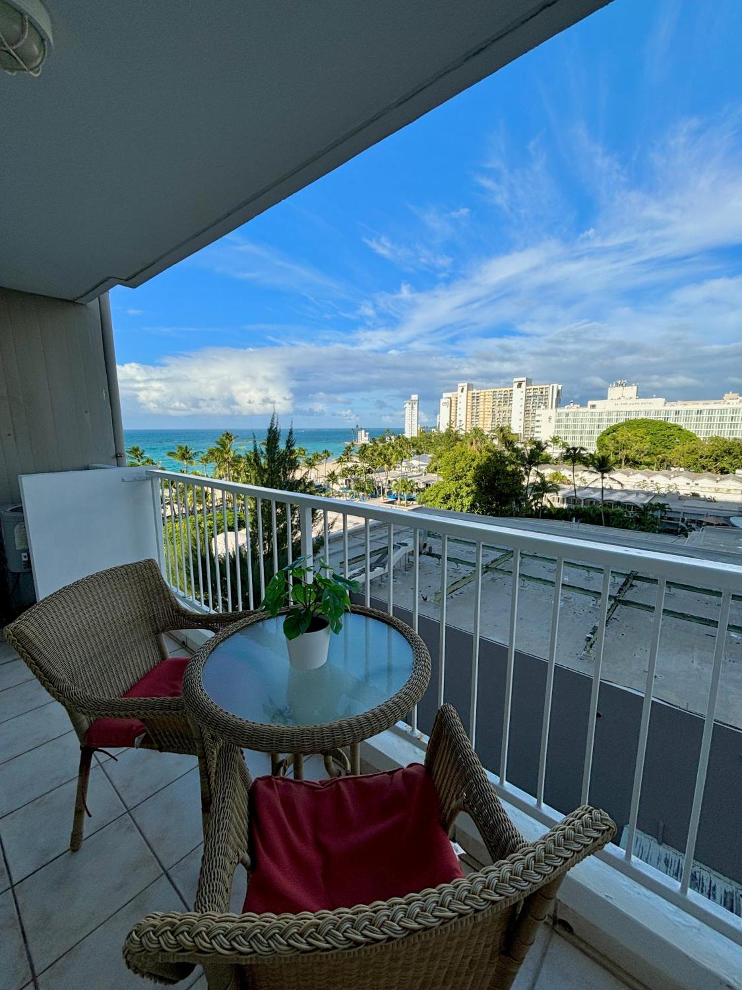 Downtown Beachfront Isla Verde Luxury Apartment 산후안 외부 사진